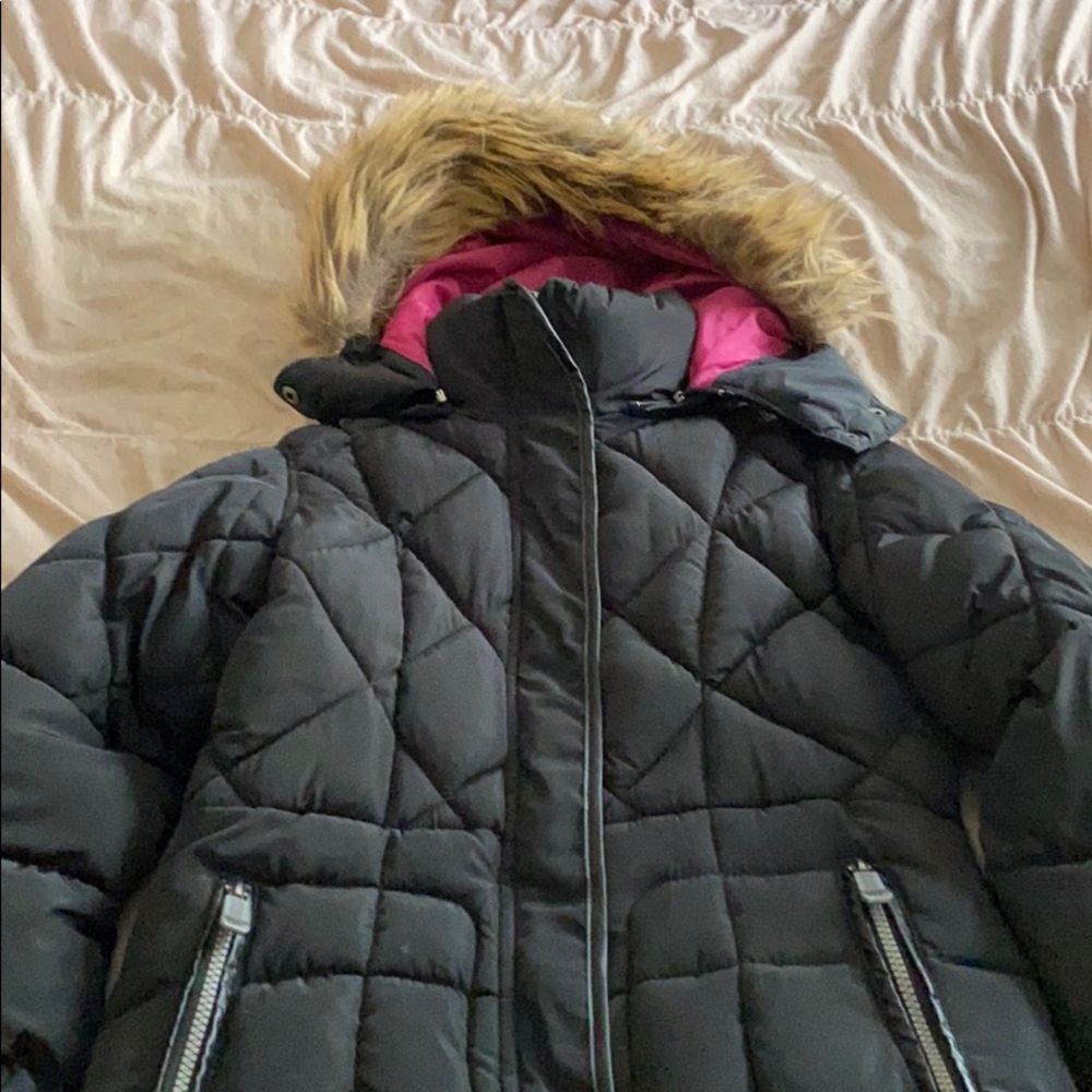 super cute snow jacket!